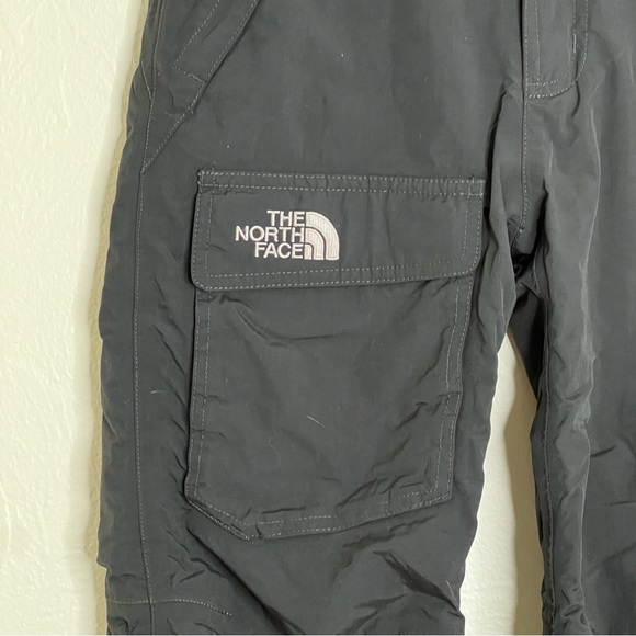 The North Face Girls HyVent Waterproof Insulated Black Cargo Snow Pants Size S - Picture 4 of 11